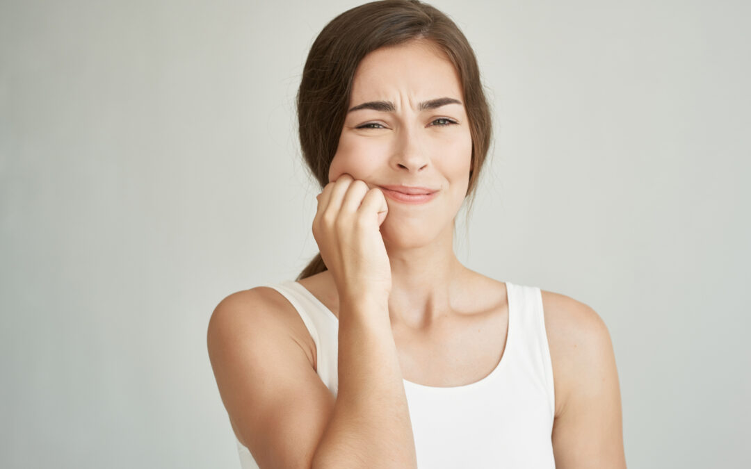 Does a Cracked Tooth Always Need to Be Pulled? Here’s What Dentists Recommend