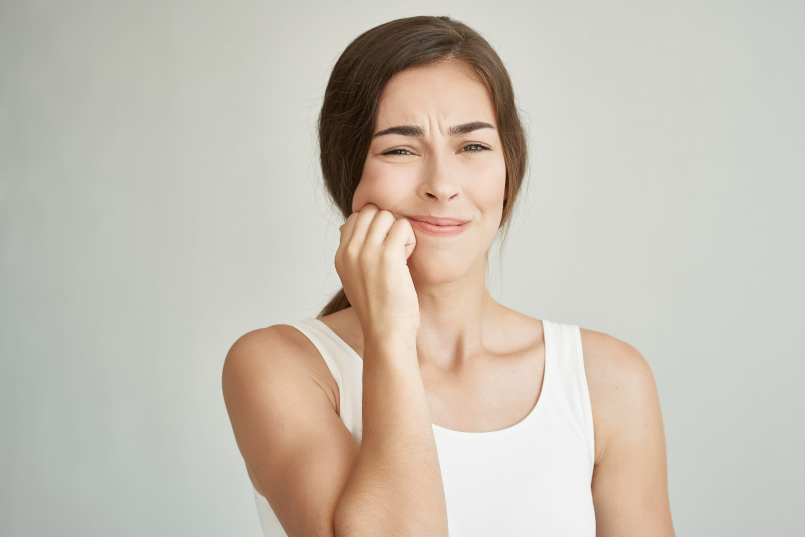 roswell dentist suggest why cracked tooth not always need to be pulled