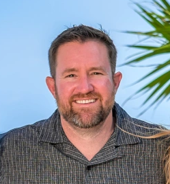 Dr Brown in Maupin & Brown Dentistry in Roswell